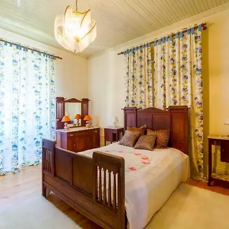 Porto Countryside House *