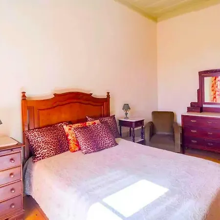 Porto Countryside House